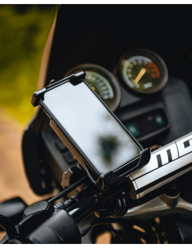 RAM® Quick-GripT 15W Waterproof Wireless Charging Handlebar Mount