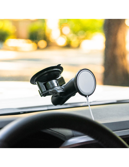 RAM® Twist-LockT Suction Cup Mount for Apple 15W MagSafe