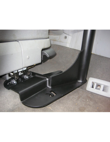 RAM® No-DrillT Laptop Mount for '98-07 Volkswagen Beetle