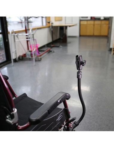 RAM® Tough-Claw® with RAM® Flex-RodT 26" Extension Arm for Wheelchairs