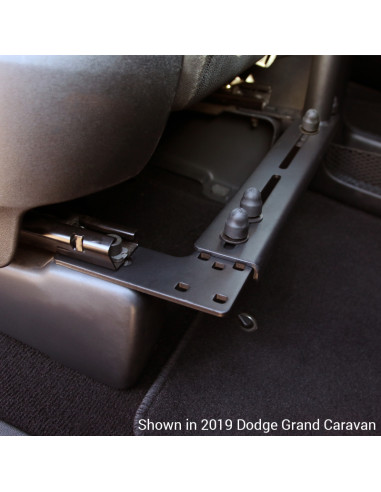 RAM® No-DrillT Universal Vehicle Base