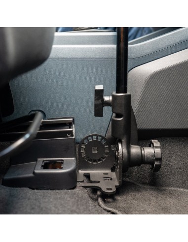 RAM® Pod HDT 30" Vehicle Mount with Diamond Plate