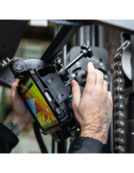 RAM® Dual 90-Degree Pivot Magnetic Mount with Knob