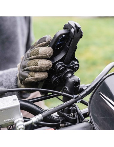 RAM® Quick-GripT Pro Phone Holder with Ball & Vibration Damper