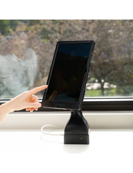 RAM® PoE to Power Delivery Module with VESA & Pedestal Hole Patterns