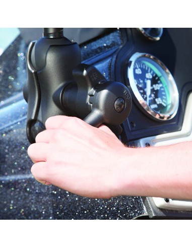 RAM® Marine Electronics Mount with RAM® Hi-TorqT Wrench