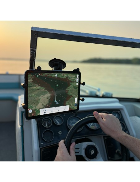 RAM® X-Grip® with RAM® Twist-LockT Suction Cup Mount for 9"-11" Tablets